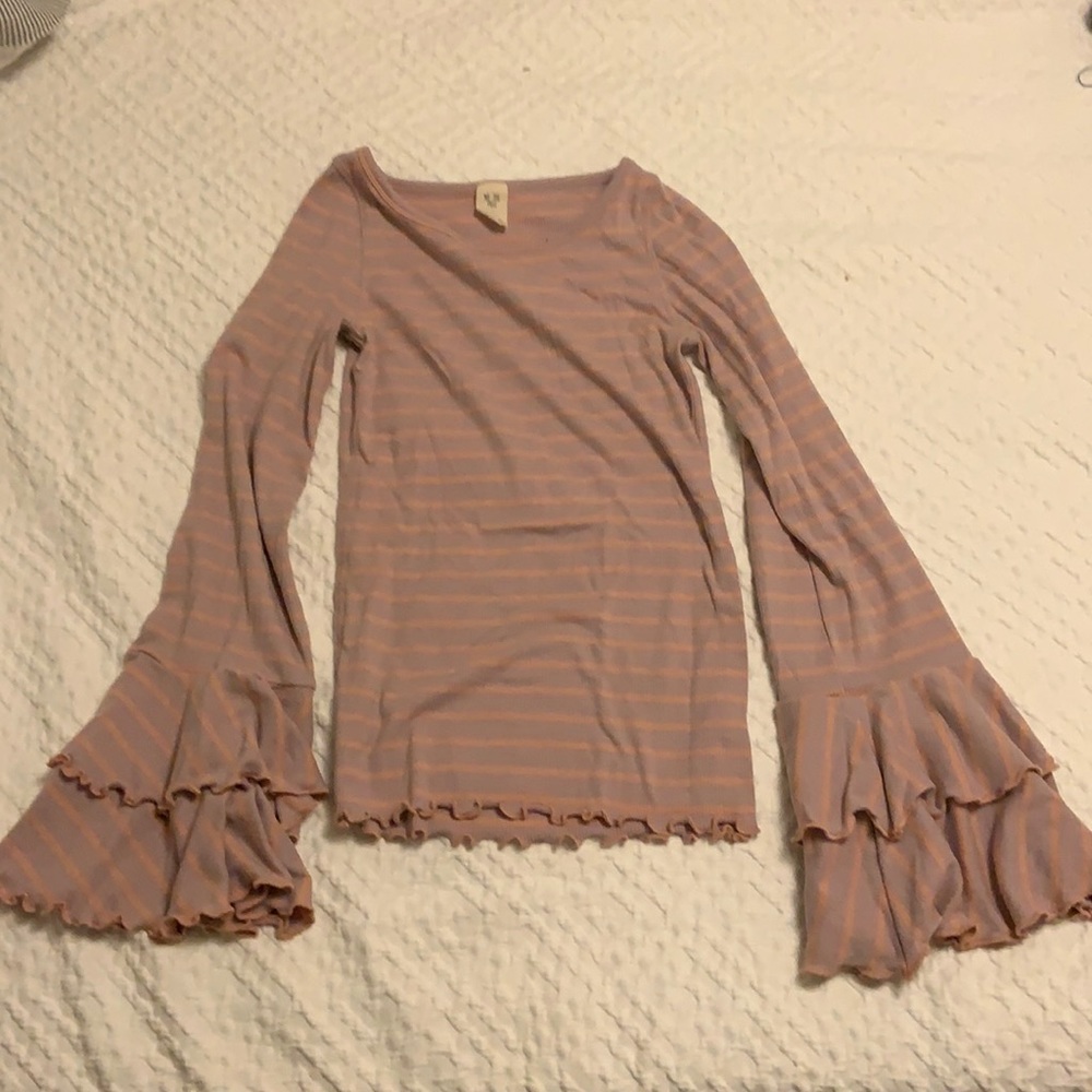 We The Free ruffle sleeve top - size small